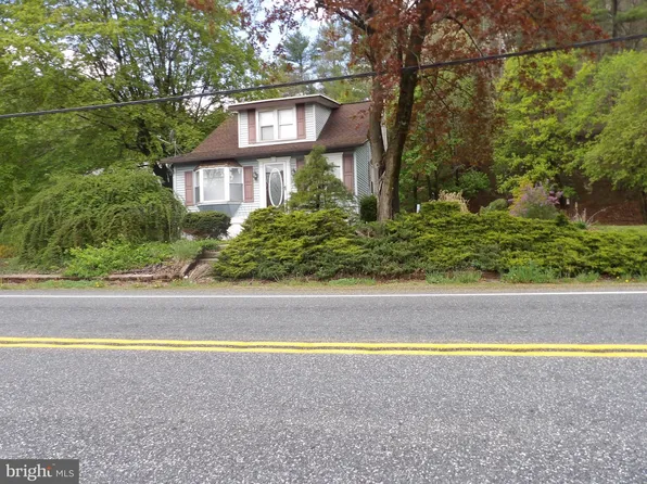 150 Suedberg Rd, Pine Grove, PA 17963