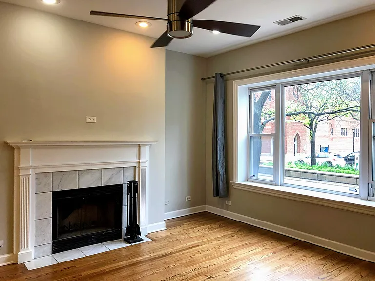 859 N Lasalle St #1 — Photo 3