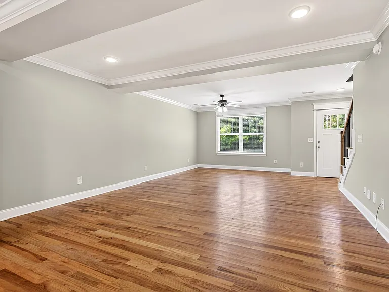 2297 Shady Ln NE — Photo 9