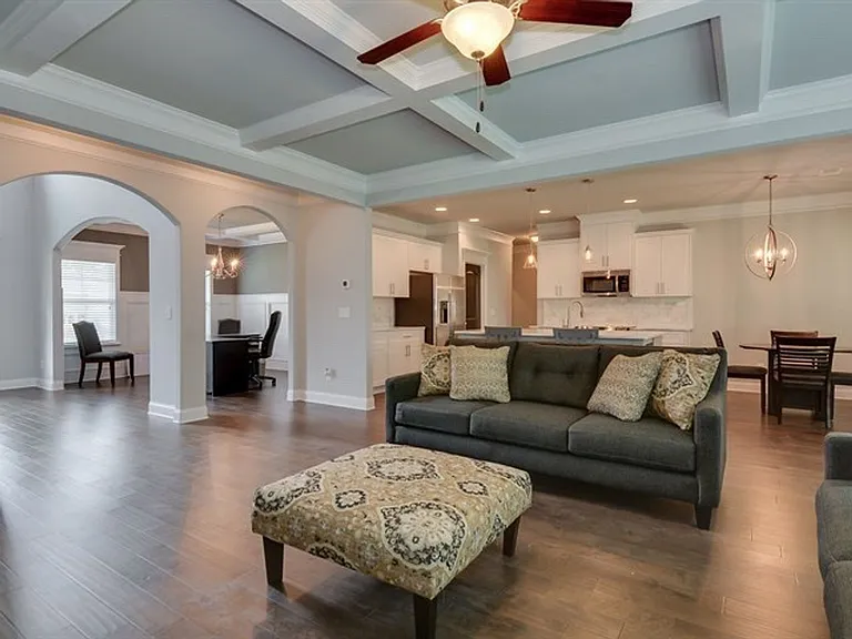 505 Gary Glen Dr — Photo 8