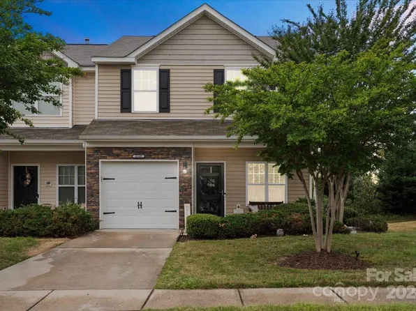 10329 Bunclody Dr, Charlotte, NC 28213