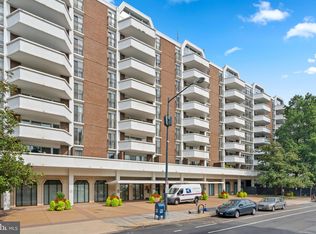 700 7th St SW APT 215, Washington, DC 20024