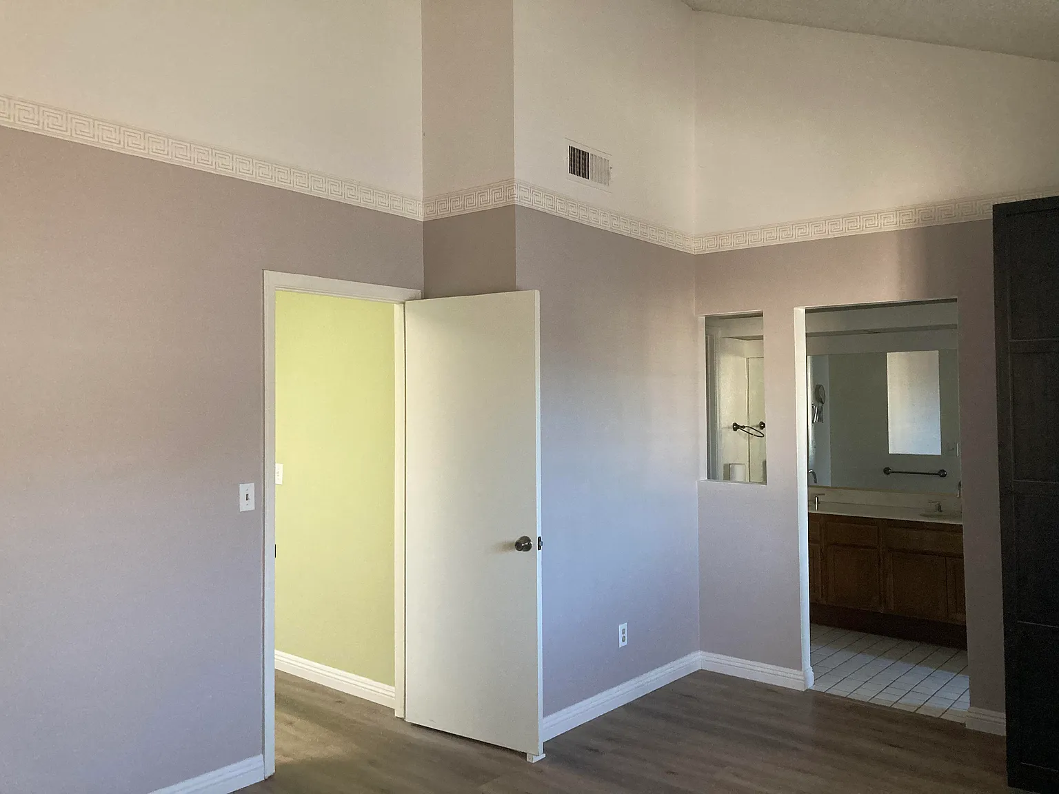 2 bed, 2.5 bath, 1353 sqft, $2,900 — Photo 3
