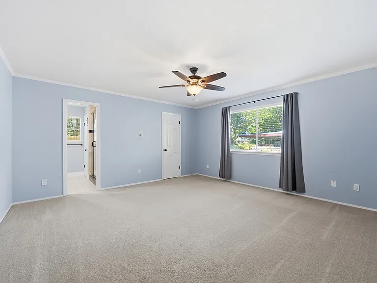 11826 Carshalton Dr — Photo 14
