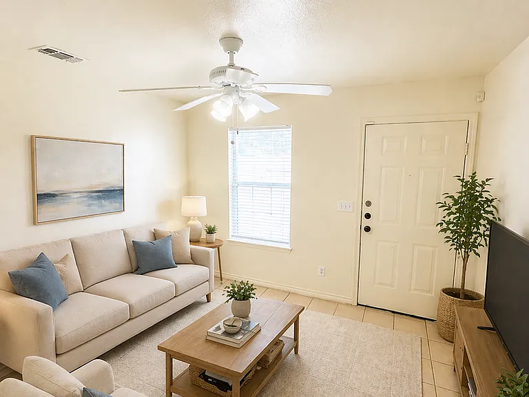 507 N Gilmer St — Photo 12