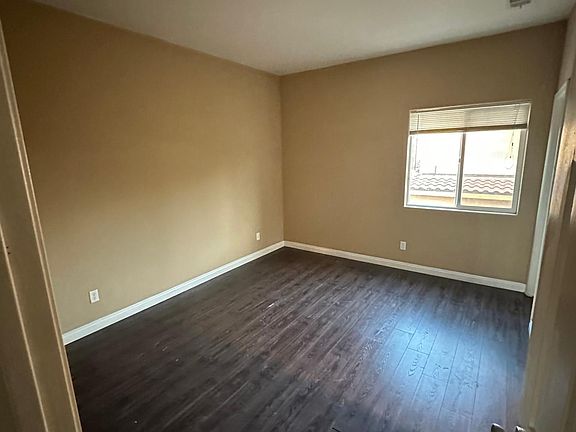 3rd image of 4002 Eunice Ave