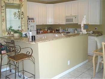 5th image of 1186 Chinaberry Dr