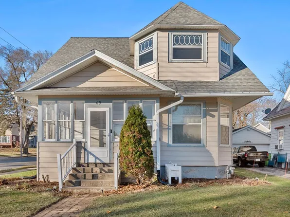 69 Grand AVENUE, Hartford, WI 53027