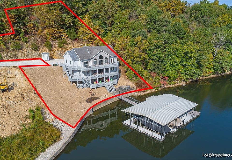 1st image of 354 Pershing Dr