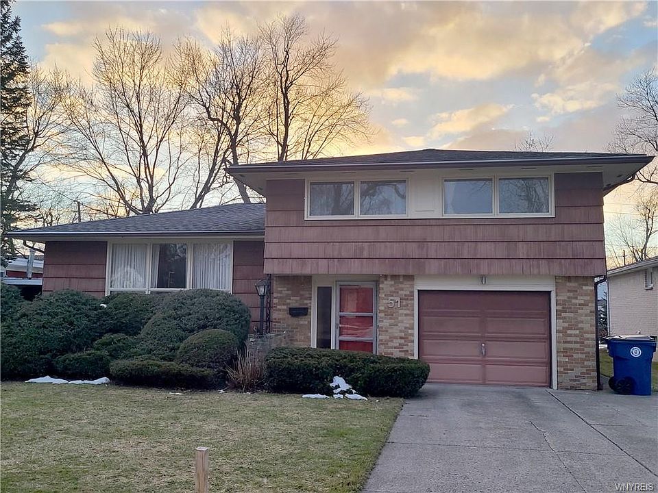 1st image of 51 Bernhardt Dr