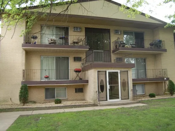 18360 Glen Oak Ave APT 1C, Lansing, IL 60438