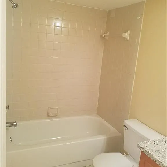 5697 Rattlesnake Hammock Rd #101C — Photo 22