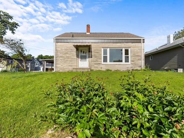 636 N State St, Mishawaka, IN 46544