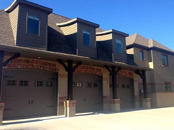 2nd image of 702 Turnberry Dr
