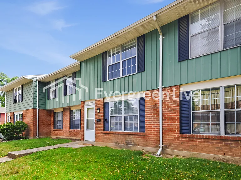 8067 Mount Aetna St — Photo 2