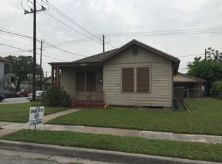 4928 Austin Dr, Galveston, TX 77551