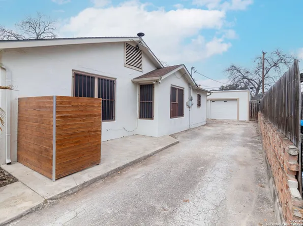 1933 McKinley Avenue, San Antonio, TX 78210