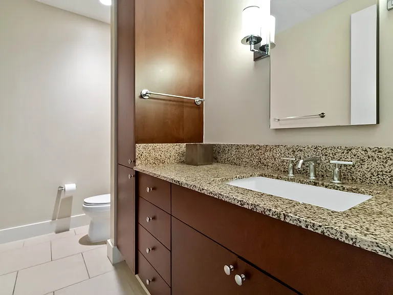 610 E Market St #2915 — Photo 20
