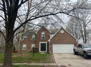 11990 Glen Cove Dr, Indianapolis, IN