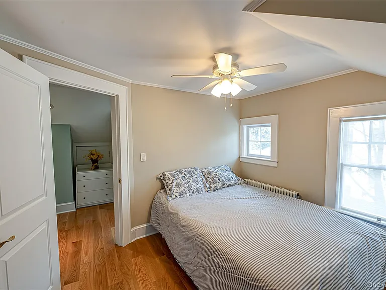 53 Waterside Ave — Photo 12