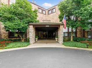1400 N Yarmouth Pl APT 101, Mount Prospect, IL 60056