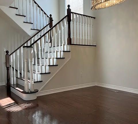 4th image of 3246 Ridgeleigh Hts