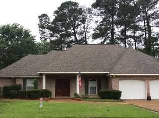 613 Sawpine Ln, Ridgeland, MS 39157
