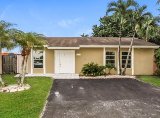 4205 SW 137th Ct, Miami, FL 33175