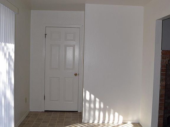 5th image of 1463 E Bart Cir