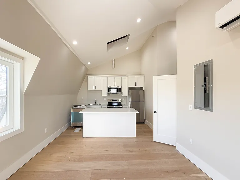 19 Maida Terrace - Open Layout