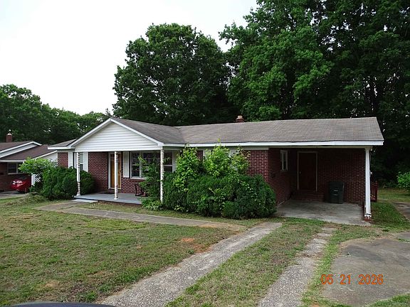 2nd image of 108 Jenkins St
