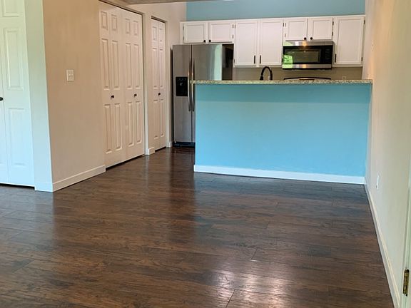 2nd image of 1225 W Prospect Rd APT S56
