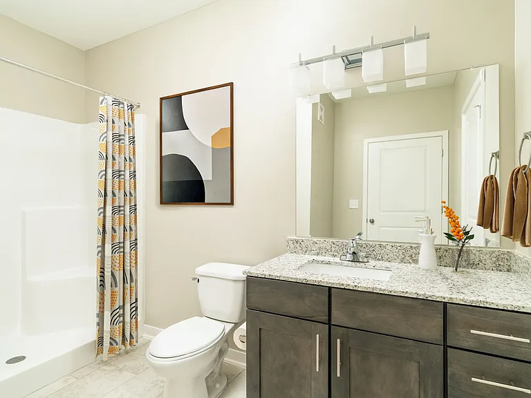 Vintage Cleveland Apartments — Photo 8