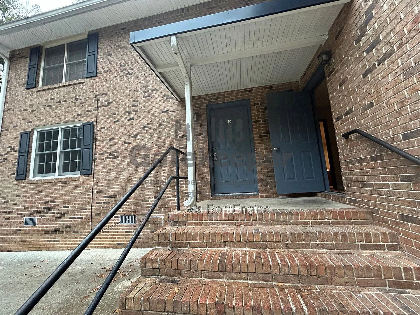 1 bed, 1.0 bath, 700 sqft, $1,195 — Photo 3