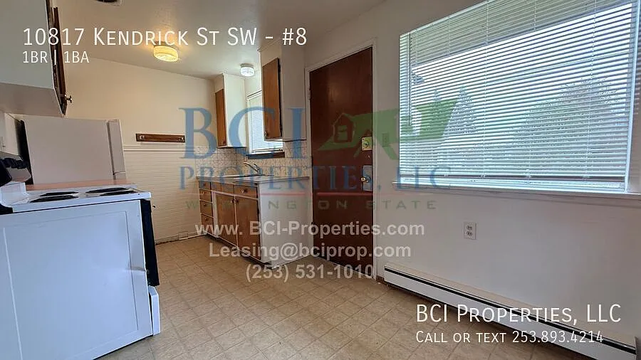 Move In Special- $300 Visa Gift Card-Spacious 1 Bedroom Home Available Now! — Photo 4