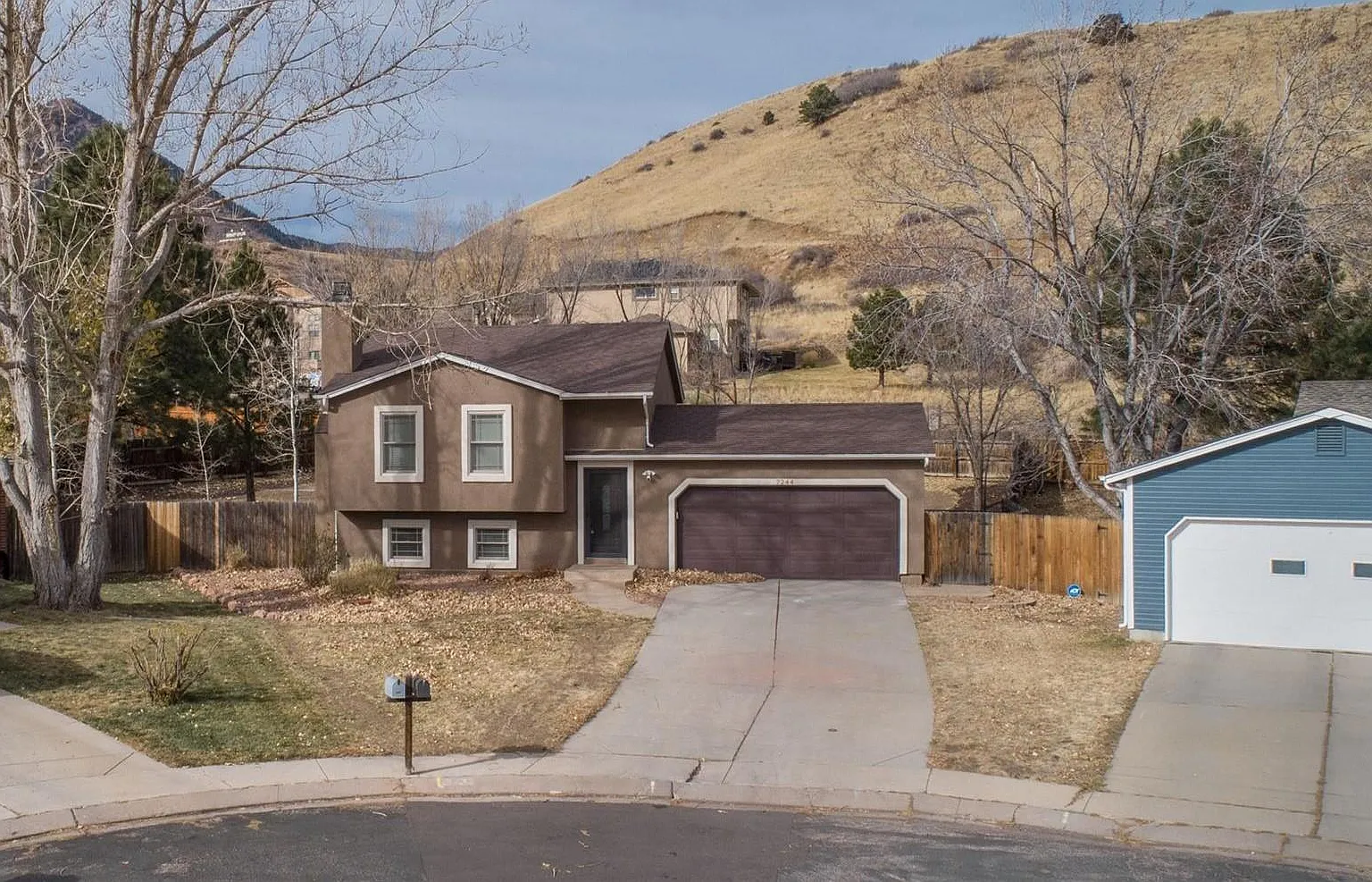 4 bed, 1682 sqft, $2,500 — Photo 1