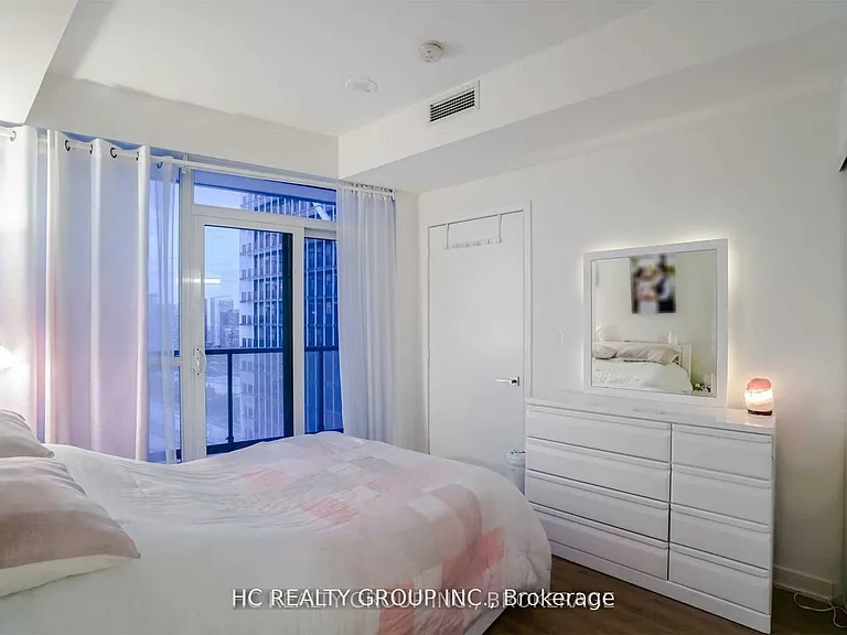 50 Ordnance St #2111 — Photo 14