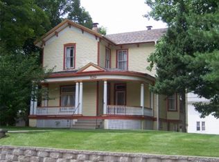 529 Hillsboro Ave, Edwardsville, IL 62025