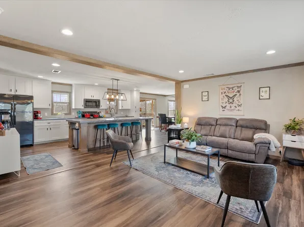 216 SE County Road 3048a, Corsicana, TX 75109