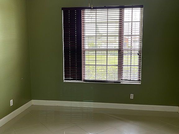 2nd image of 1929 Morgans Mill Cir