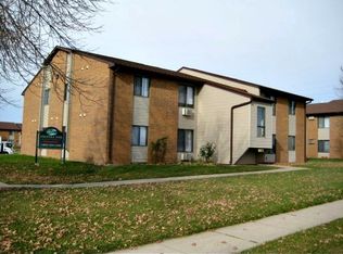 902 N 14th St APT 13, Indianola, IA 50125