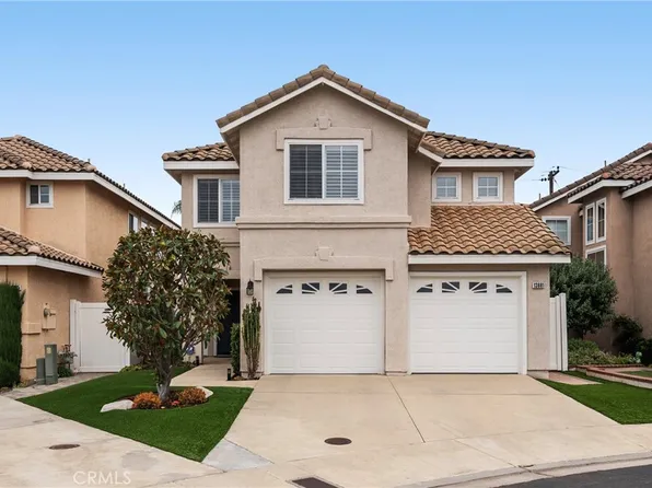 13881 Berrington Ct, Santa Ana, CA 92705