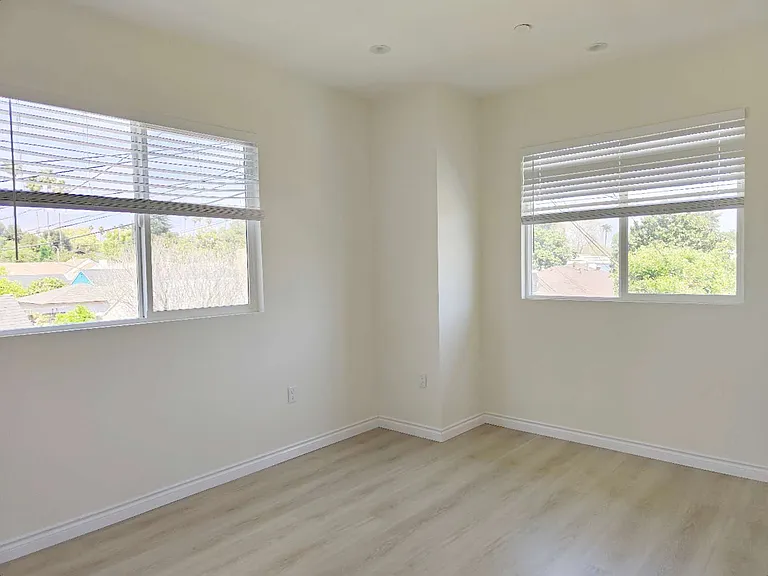 502 N Campbell Ave #502 — Photo 9