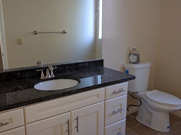 4th image of 614 N Garland Ter