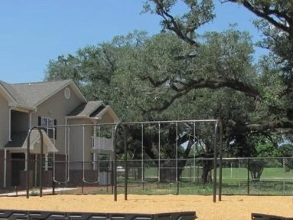 The Gates at Riverchase