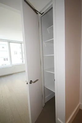 Rented by Red Apple Group | media 28