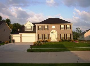6007 Flagstone Dr NE, Cedar Rapids, IA 52402