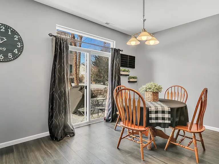 290X Falling Waters Dr — Photo 8