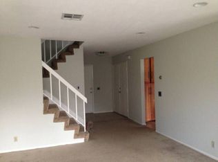 20119 Village Green Dr, Lakewood, CA 90715