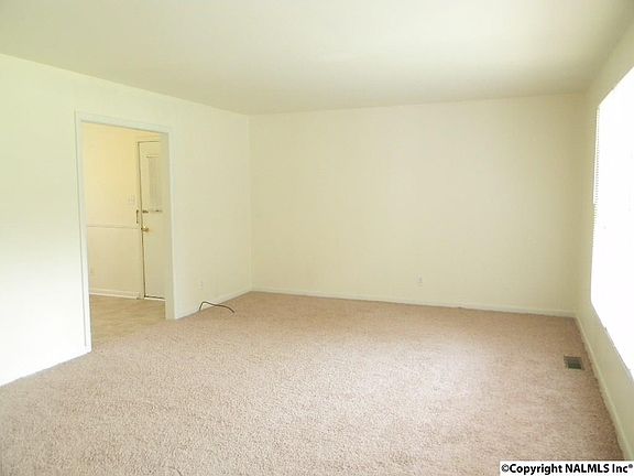 2nd image of 10004 Hogan Dr SE